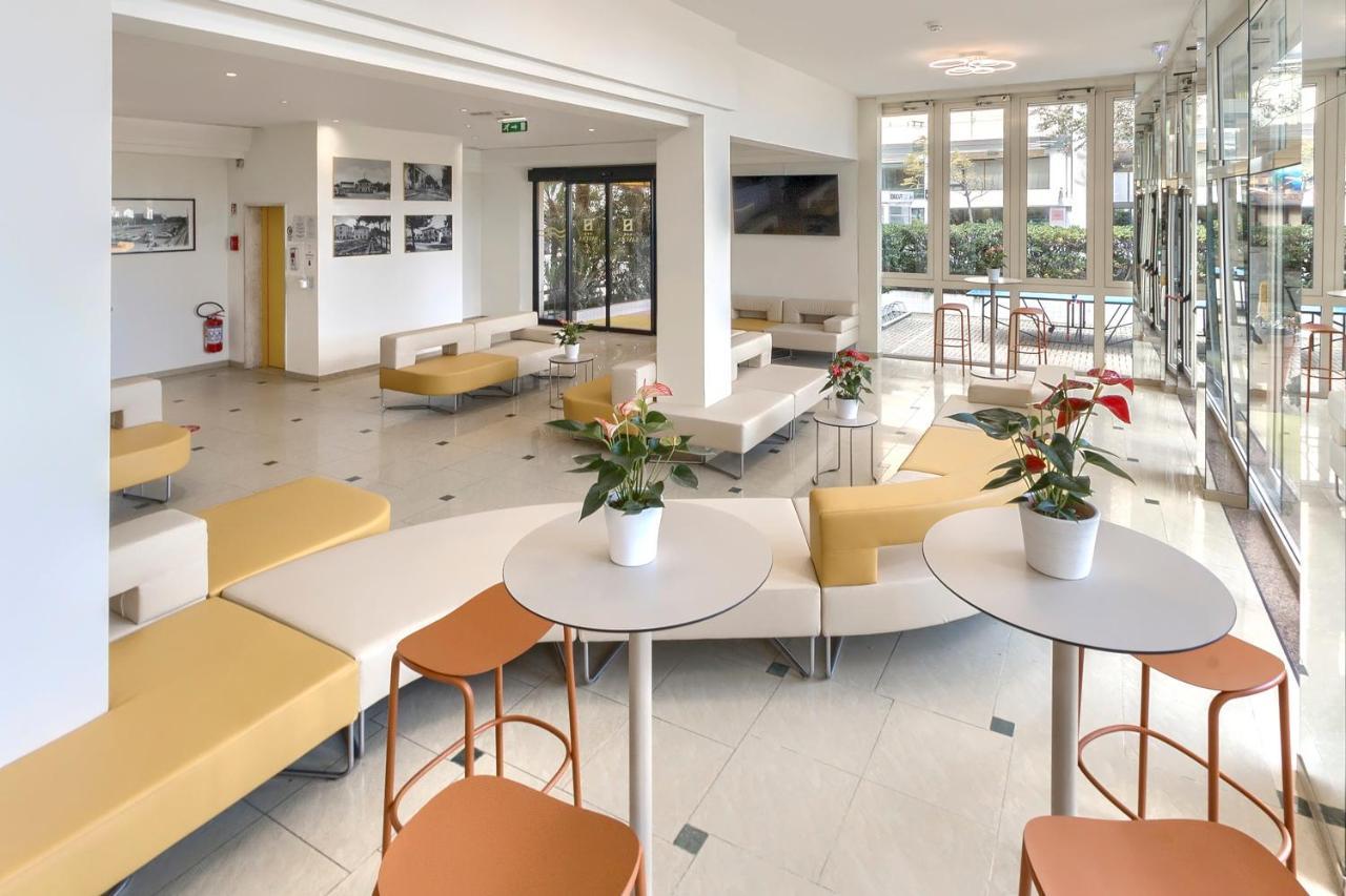 Savoia Hotel Misano Adriatico Eksteriør billede
