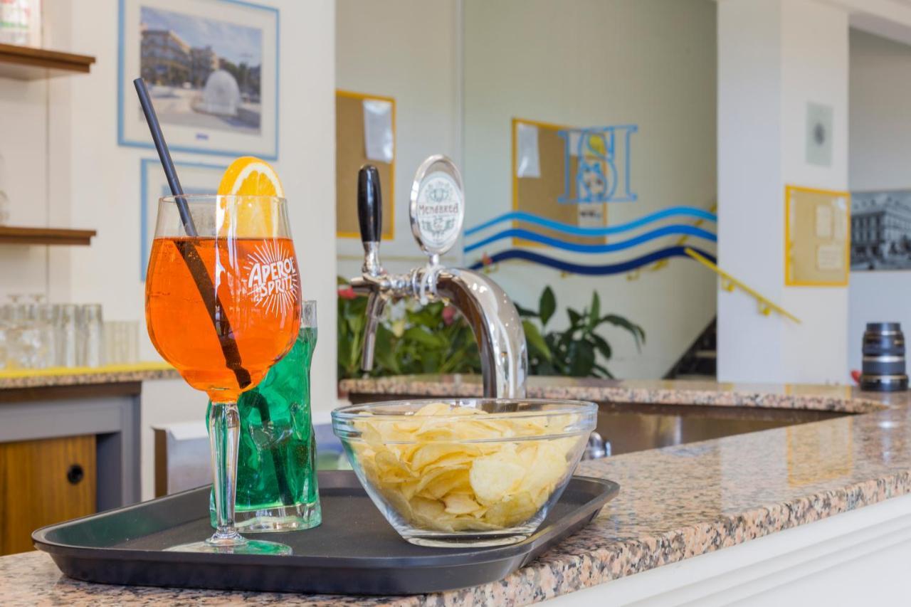Savoia Hotel Misano Adriatico Eksteriør billede