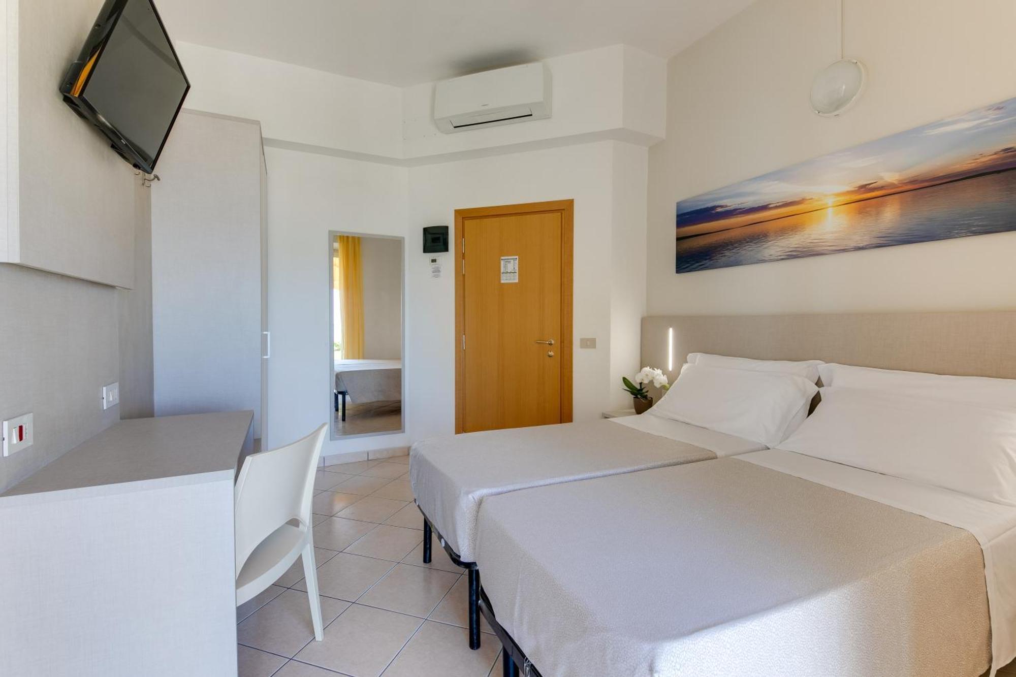 Savoia Hotel Misano Adriatico Eksteriør billede