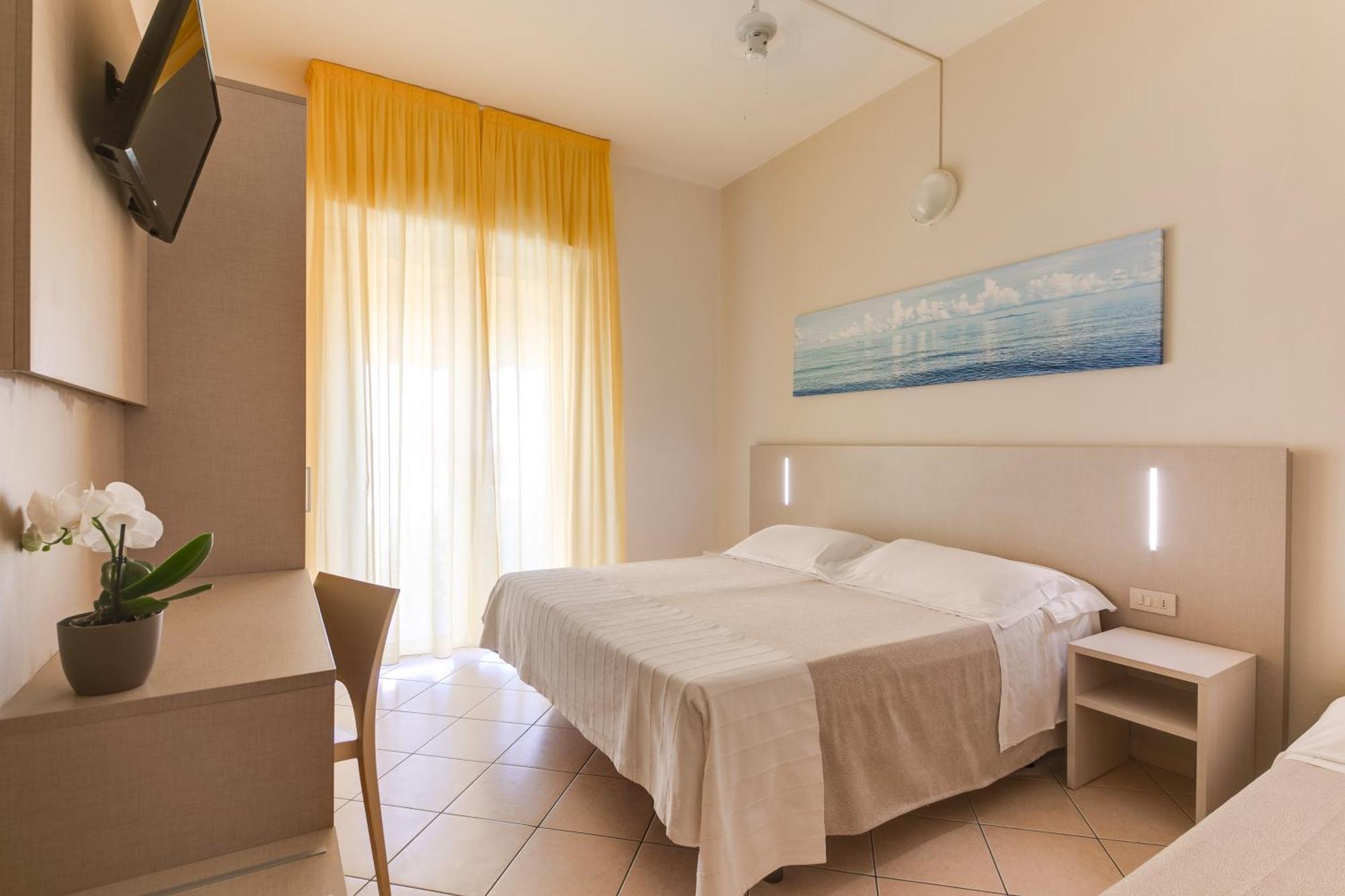 Savoia Hotel Misano Adriatico Eksteriør billede